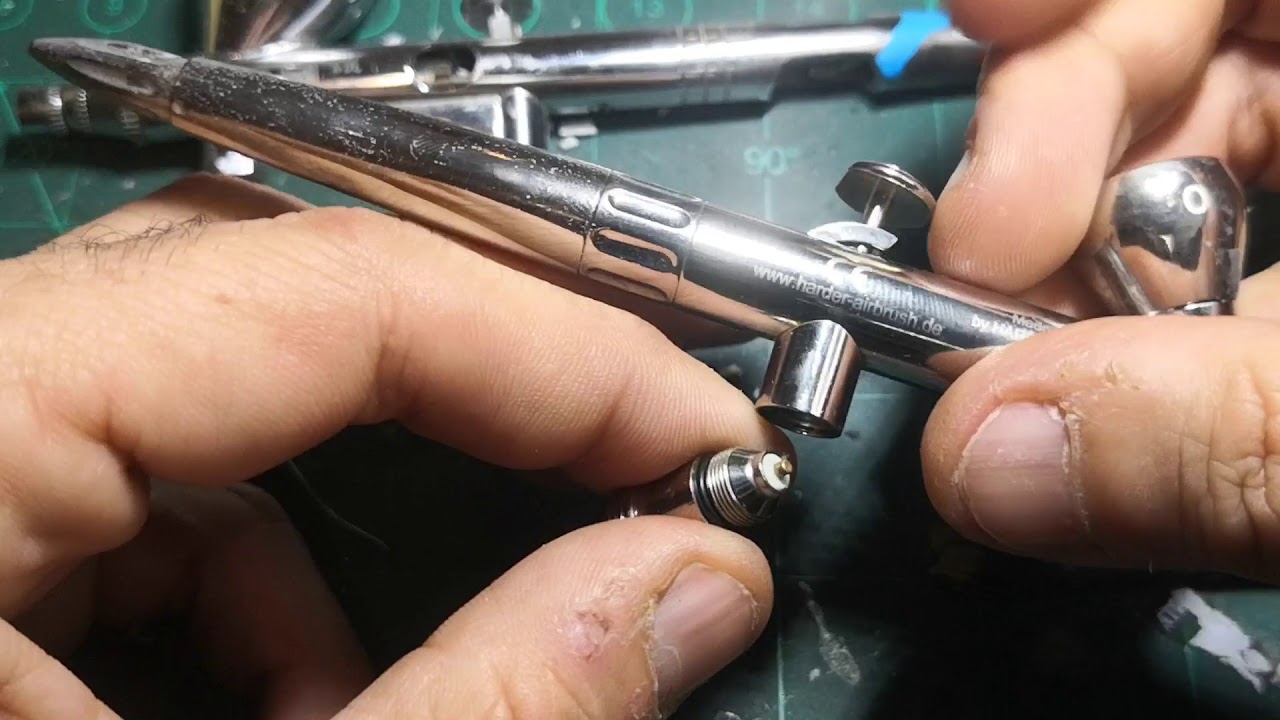 aerógrafo con escape de aire